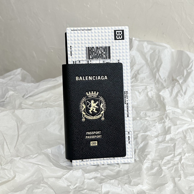 balenciaga crest passport long wallet